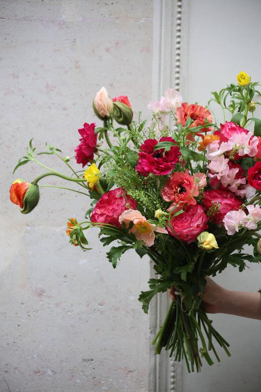 a. Bouquet Romantique Multicolore – Création Daphnée Fleuriste